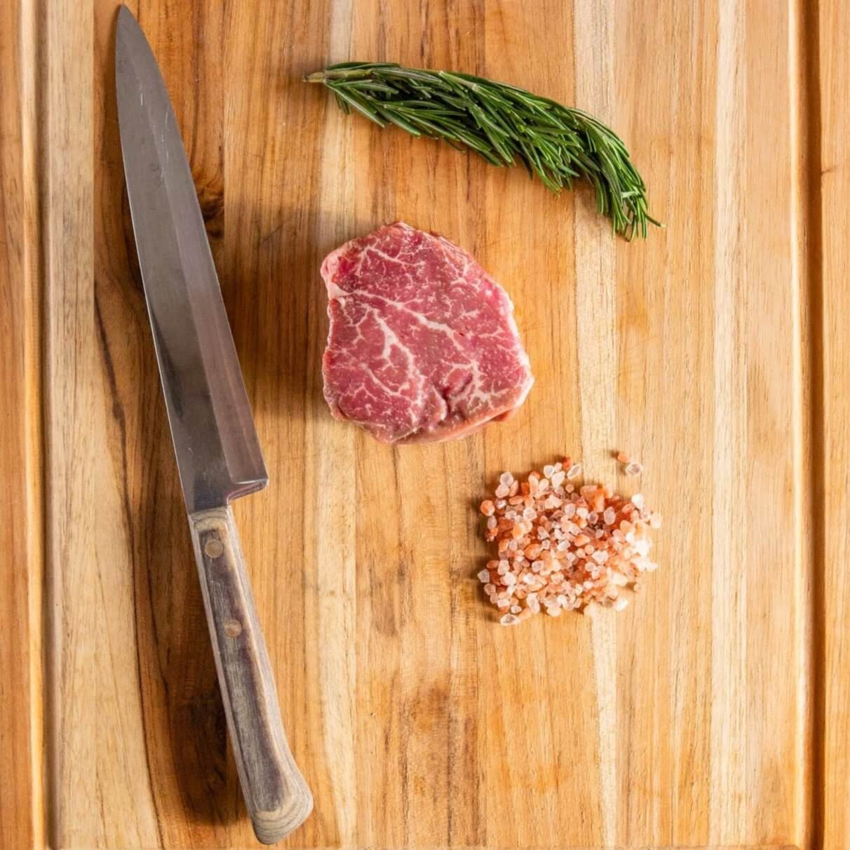 Wagyu Tenderloin Filet Mignon Steak - Image 3